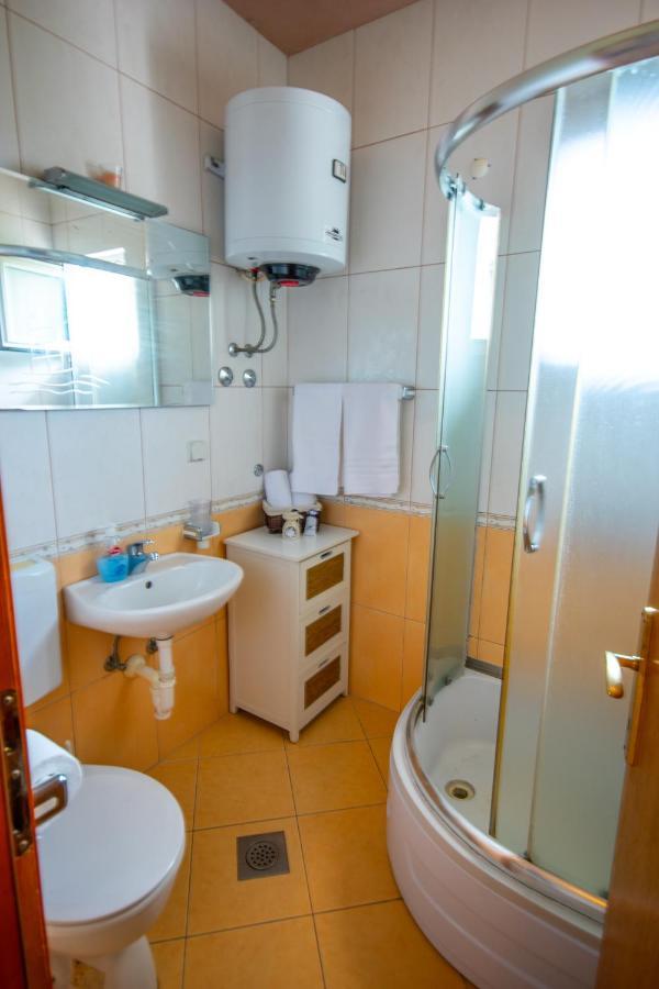 Apartment Franic Podstrana Exterior foto