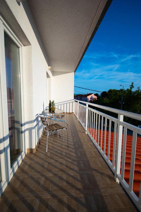 Apartment Franic Podstrana Exterior foto