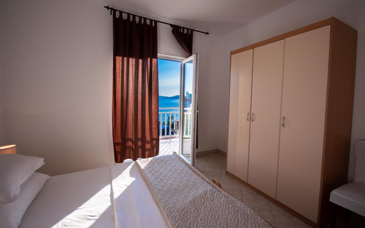 Apartment Franic Podstrana Exterior foto