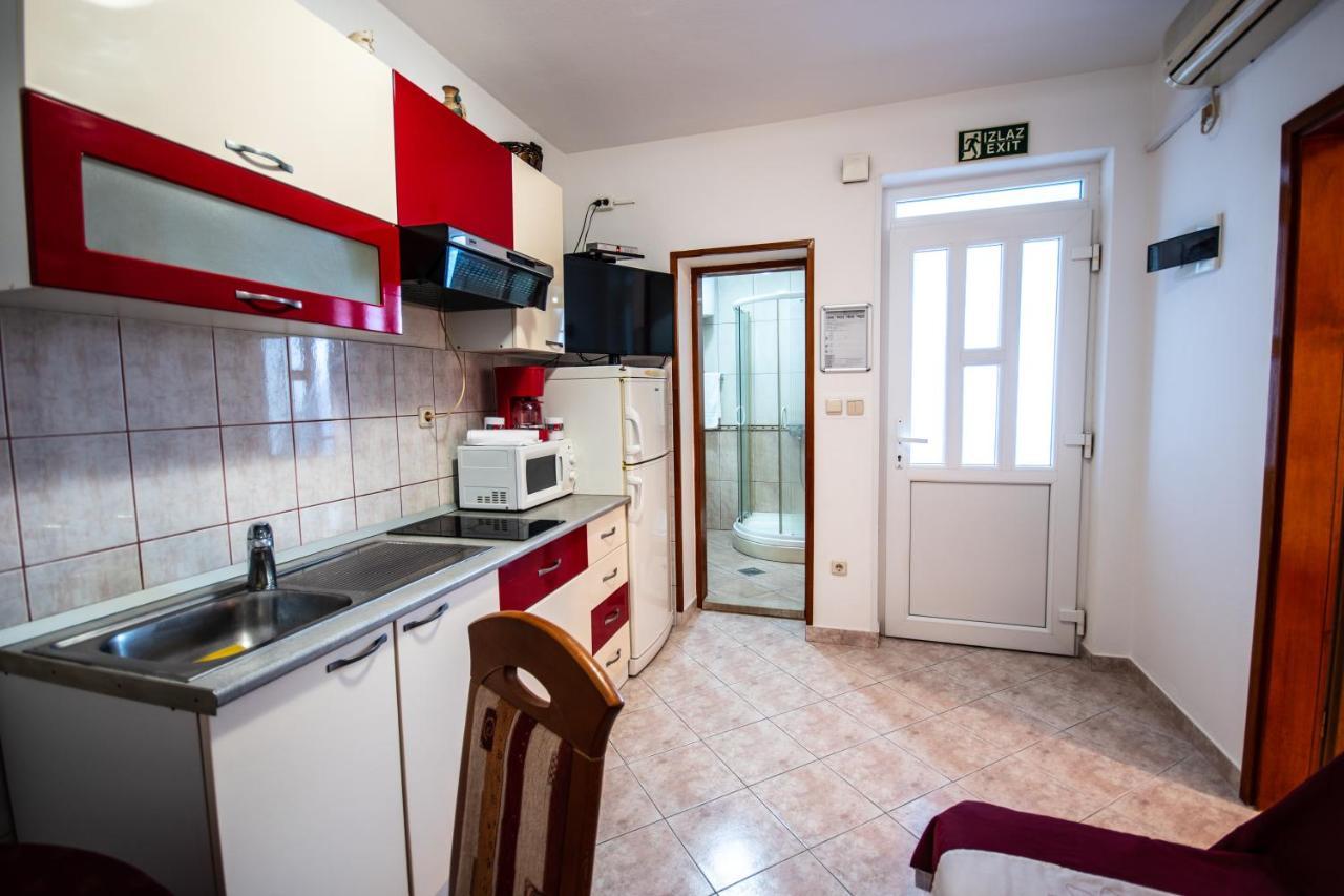 Apartment Franic Podstrana Exterior foto